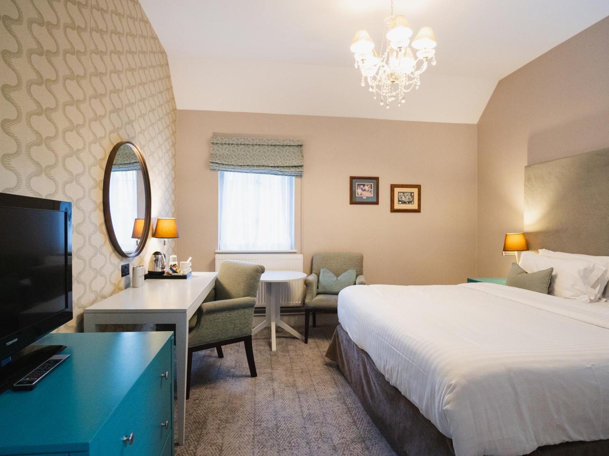 The Wood Norton Hotell Evesham Exteriör bild