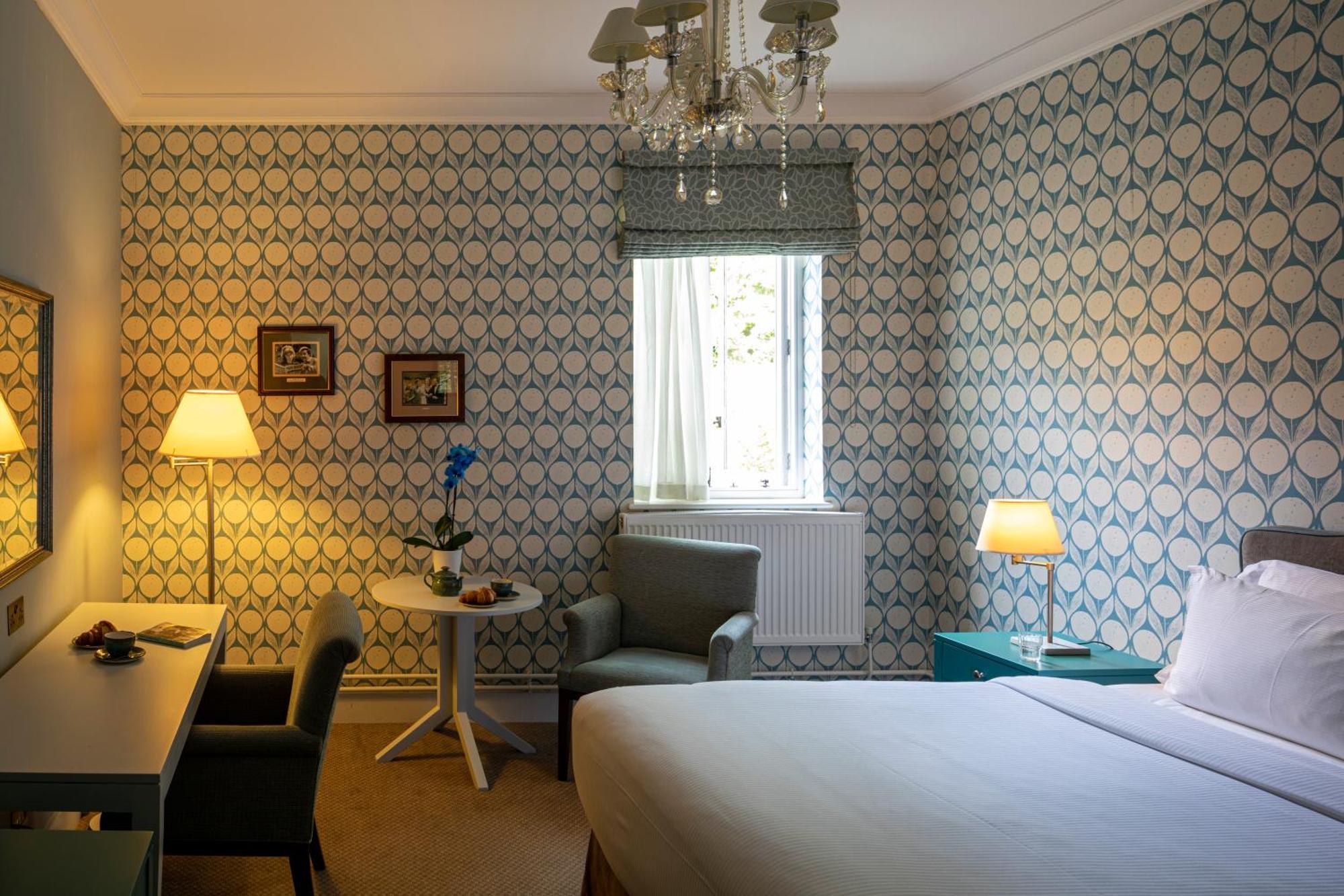 The Wood Norton Hotell Evesham Exteriör bild