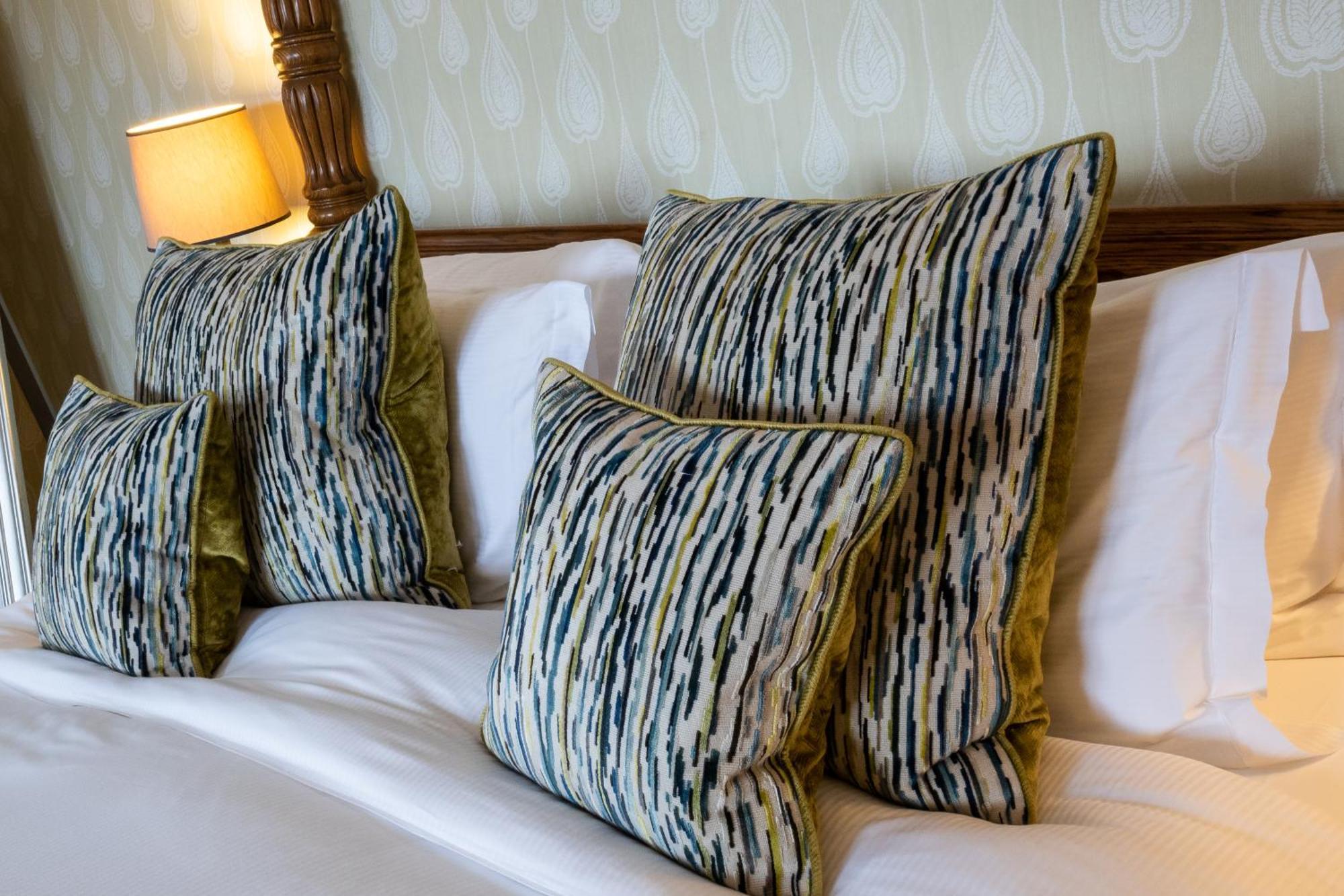 The Wood Norton Hotell Evesham Exteriör bild